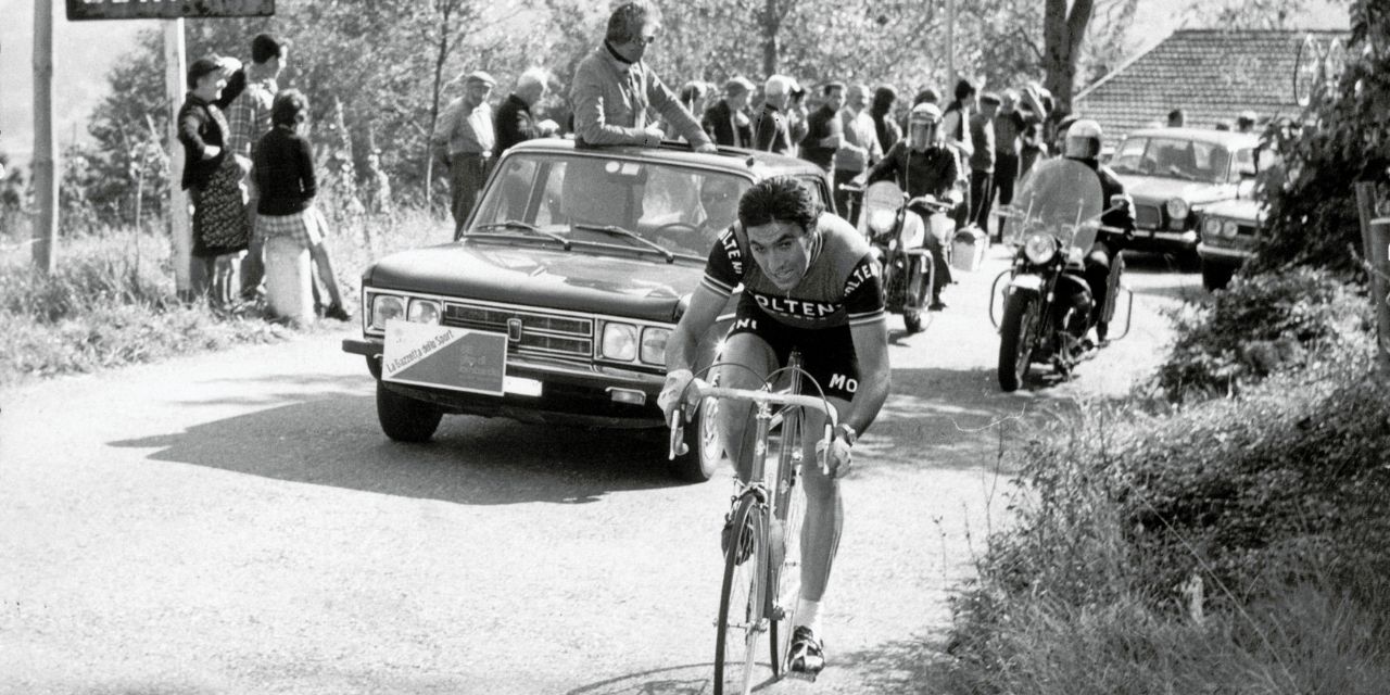 Il Lombardia 1972: Eddy Merchx inizia la sua fuga solitaria sulla salita di Schignano che lo porterà alla vittoria